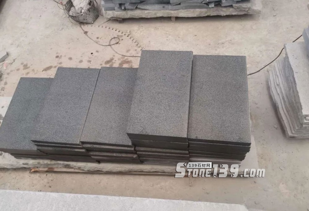 長泰芝麻黑G654礦區(qū)一手報價（最新）！庫存百萬立方以上！