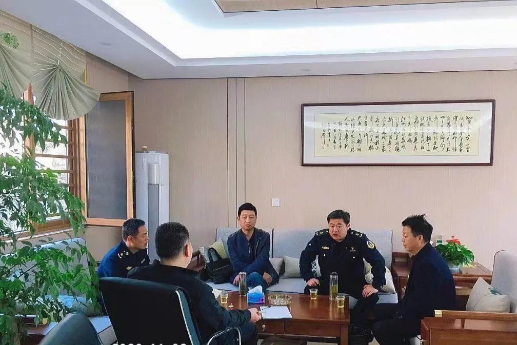 湖北麻城成立專班整治石材產(chǎn)業(yè)貨運(yùn)車輛，6家企業(yè)被下達(dá)責(zé)令整改通知書