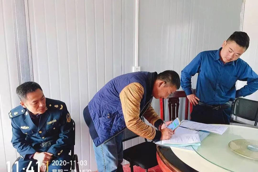 湖北麻城成立專班整治石材產(chǎn)業(yè)貨運(yùn)車輛，6家企業(yè)被下達(dá)責(zé)令整改通知書