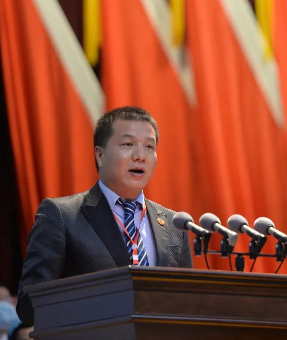 南安市石材產(chǎn)業(yè)如何發(fā)展？南安市政協(xié)委員的建議是......