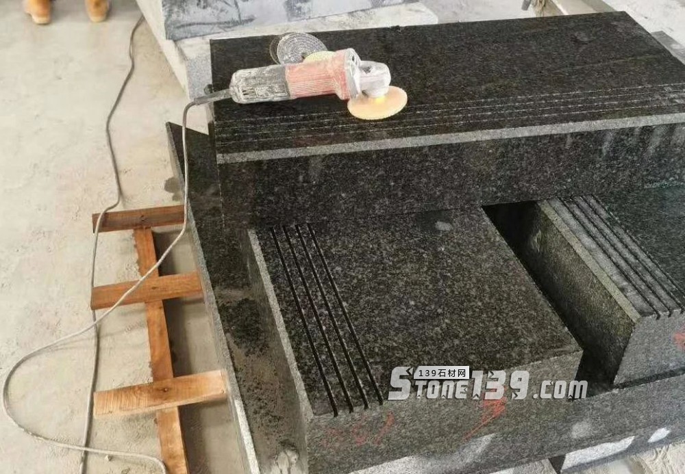 廣西芝麻黑（鐘山青）3月1日起上調(diào)所有產(chǎn)品價(jià)格6元㎡，預(yù)計(jì)10號(hào)執(zhí)行第二次調(diào)價(jià)！