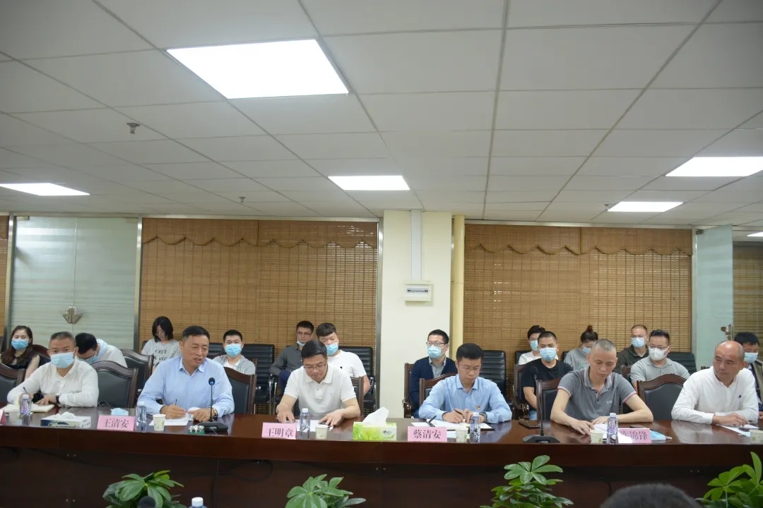 海關(guān)政策法規(guī)宣講會(huì)在南安市石材協(xié)會(huì)召開(kāi)