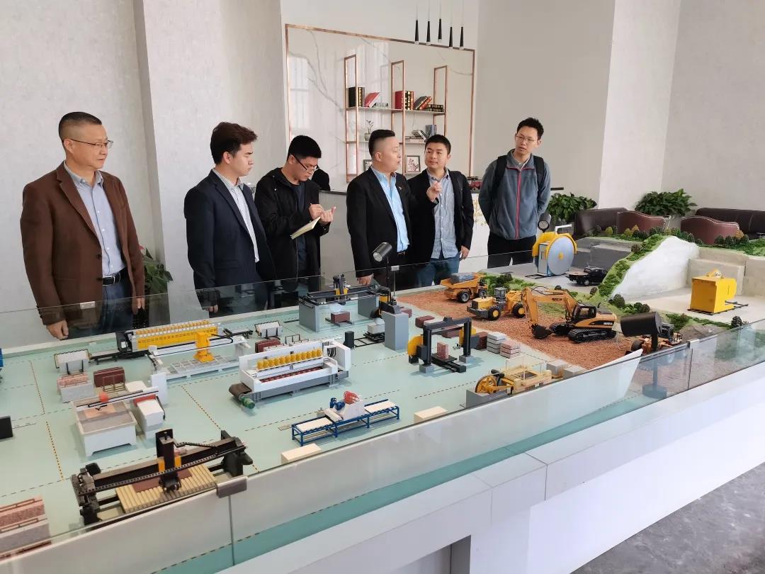 加強(qiáng)協(xié)同，西人馬專家團(tuán)隊(duì)走訪石材機(jī)械輔料產(chǎn)業(yè)聯(lián)合會(huì)！