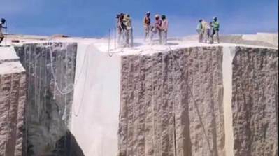 印度疫情告急！黑金沙，英國棕、印度紅等荒料或?qū)q價！