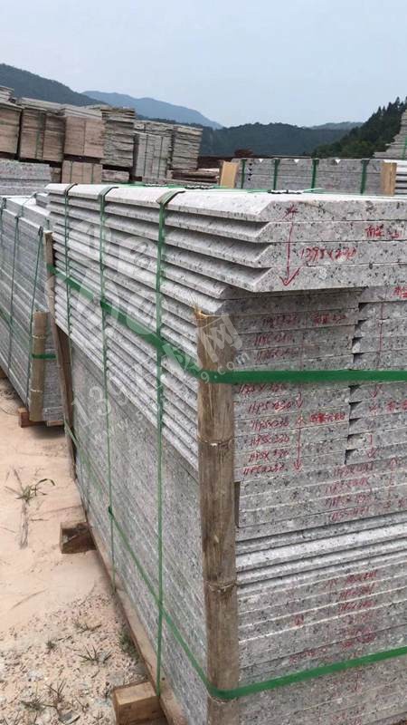 【恒泰吉石材】經(jīng)營泰寧珍珠蘭(福建藍寶石)、五彩紅、自有大型礦山