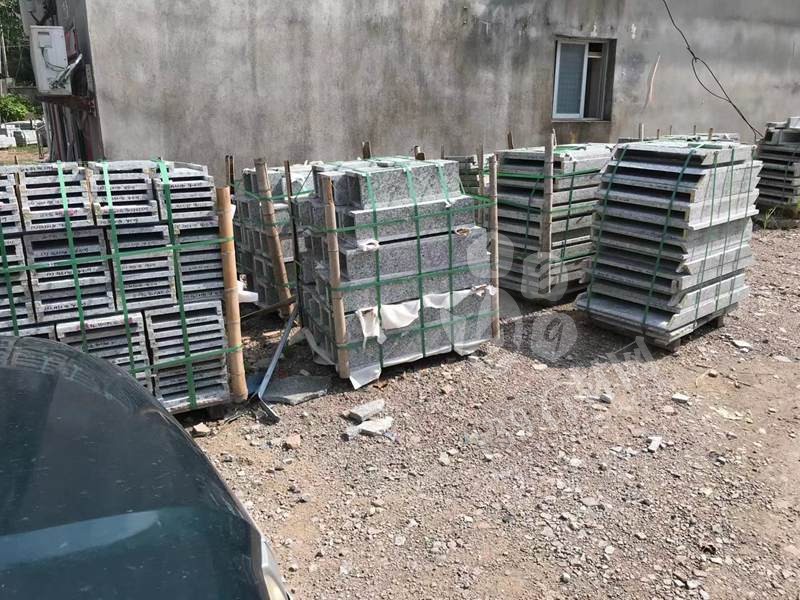 【恒泰吉石材】經(jīng)營泰寧珍珠蘭(福建藍寶石)、五彩紅、自有大型礦山