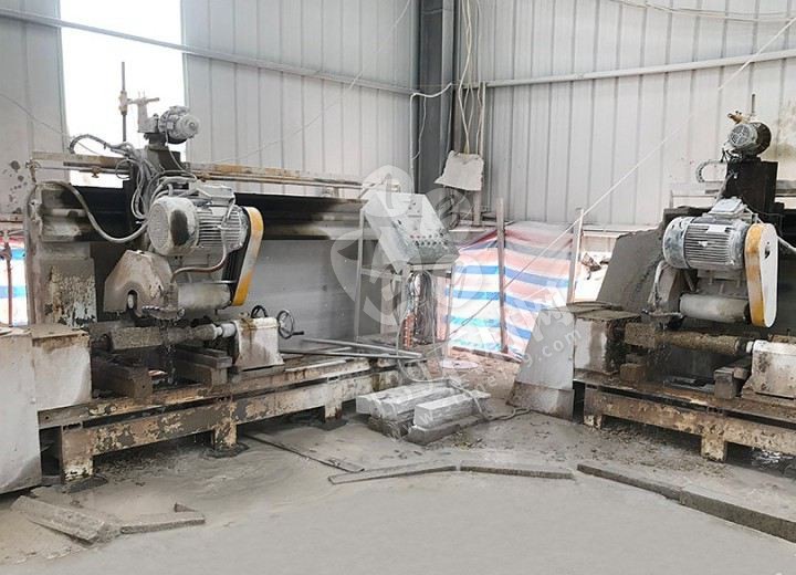 【南陽(yáng)金泰石業(yè)】主營(yíng)河南黃金麻、河南黃銹石方城芝麻白花崗巖園林工程配套用石