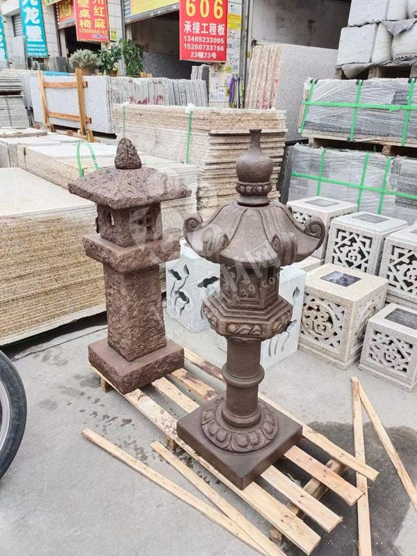 福建水頭建材市場(chǎng)（花崗巖）石材仿古燈塔欣賞