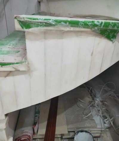 哪些地方只能用石材，不適合用巖板？