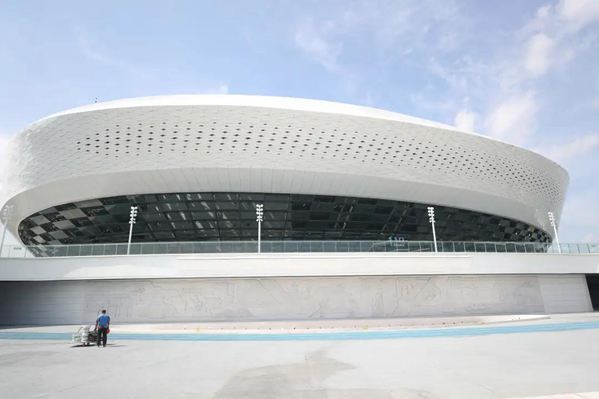 太驚艷！晉江市中運(yùn)主場館這座大型石雕亮相啦！