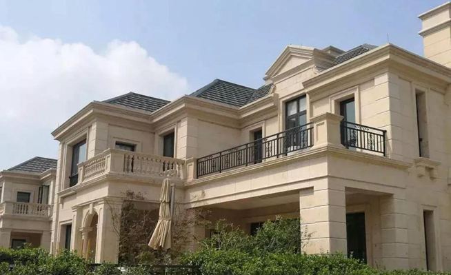 河南石灰石產(chǎn)地內(nèi)鄉(xiāng)新德國(guó)米黃