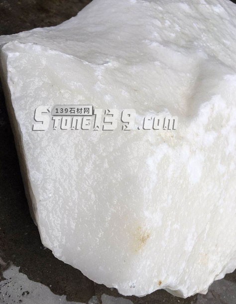 【礦源】年產(chǎn)3萬m3四川丹巴縣漢白玉荒料生產(chǎn)項目情況，13000萬轉(zhuǎn)讓