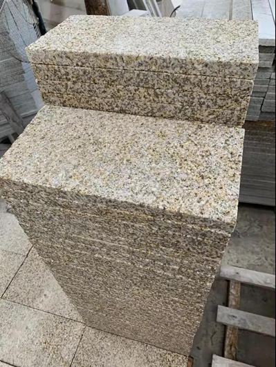 新形勢下山東汶上黃銹石廠家也在逐年規(guī)劃范發(fā)展！