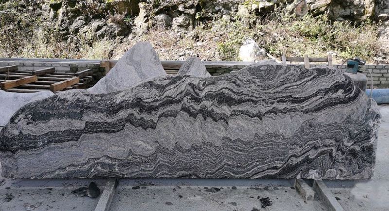 【羅田縣華宇石材】經(jīng)營(yíng)湖北浪淘沙、芝麻灰、芝麻白花崗巖系列產(chǎn)品