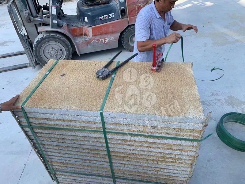 石材菠蘿面用機(jī)打和手工有什么區(qū)別？