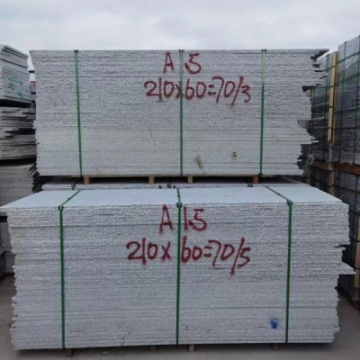 2022湖北芝麻白花崗巖1.5厚毛板批發(fā)