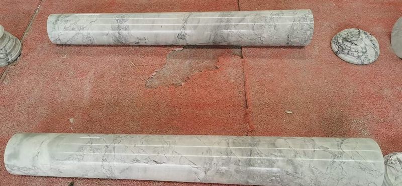 巴西魚肚灰石英石羅馬柱