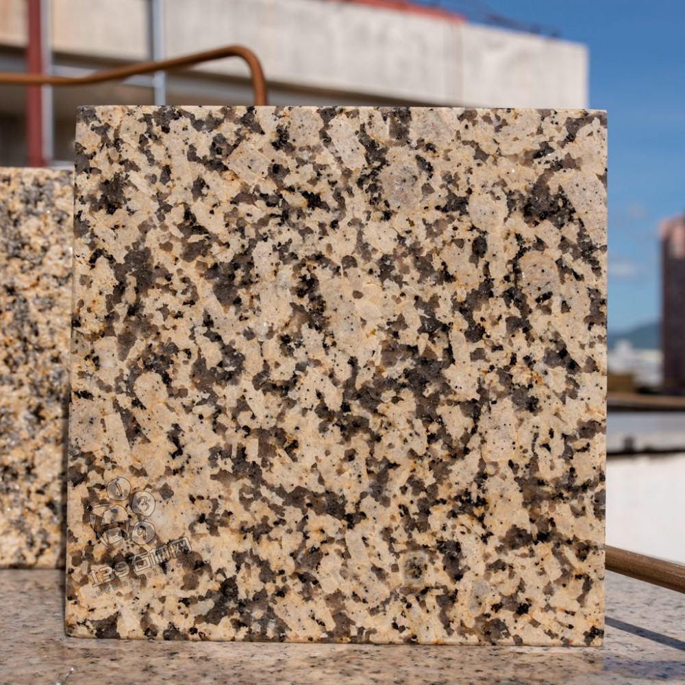 江西德興花崗巖新卡麥和金卡麥的區(qū)別（高清大圖看一眼一目了然）