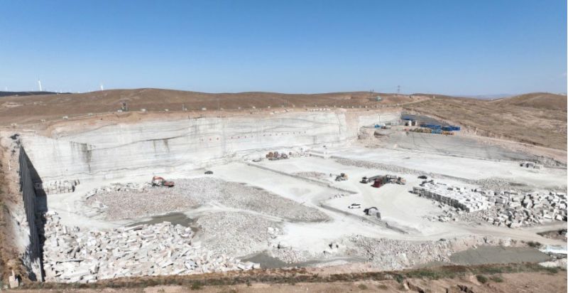 內(nèi)蒙古烏蘭察布化德縣長順鎮(zhèn)西佳木斯（紅色花崗巖）飾面石材欣賞！